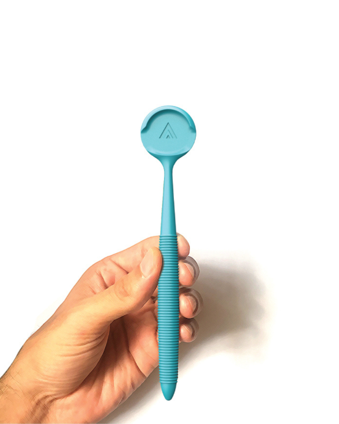 Nava Blue Tongue Cleaner